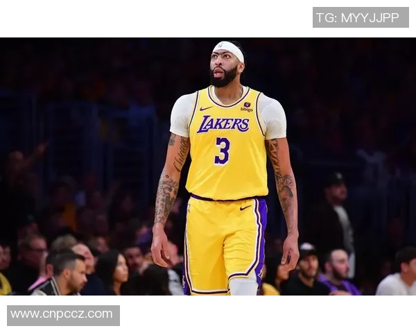 8月21日NBA精彩回顾开拓者对阵湖人比赛集锦全程回放与精彩瞬间分析